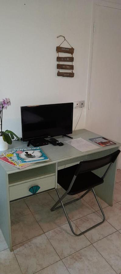 Chambre indépendante à la campagne Puycalvel Lautrec Esterno foto
