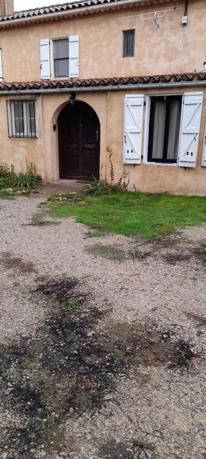 Chambre indépendante à la campagne Puycalvel Lautrec Esterno foto