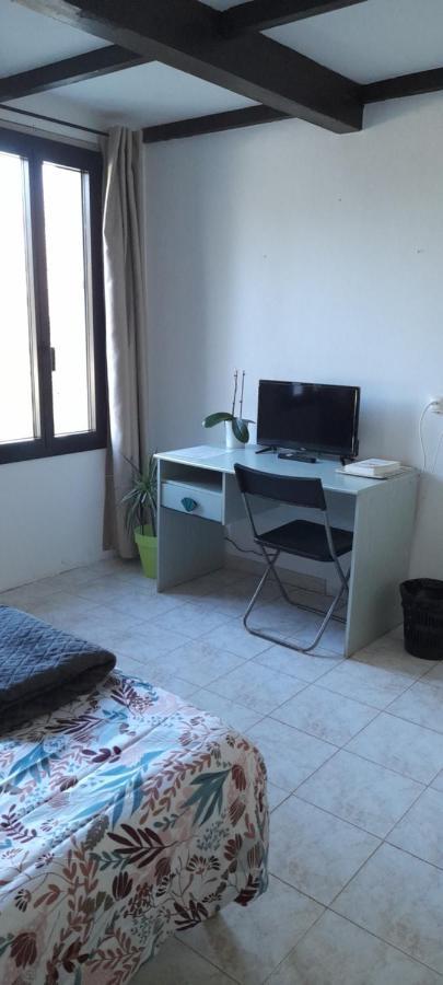 Chambre indépendante à la campagne Puycalvel Lautrec Esterno foto